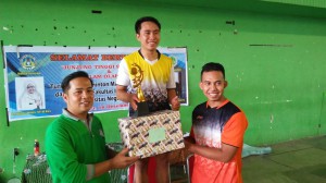 Azedra/Deni Irwansyah Mahasiswa Kesrek 2017 Peraih Juara I Ganda Putra